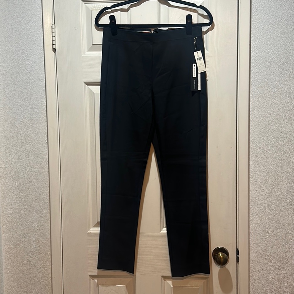 Anthropology  essential skinny pants with back zipper comfort waistband